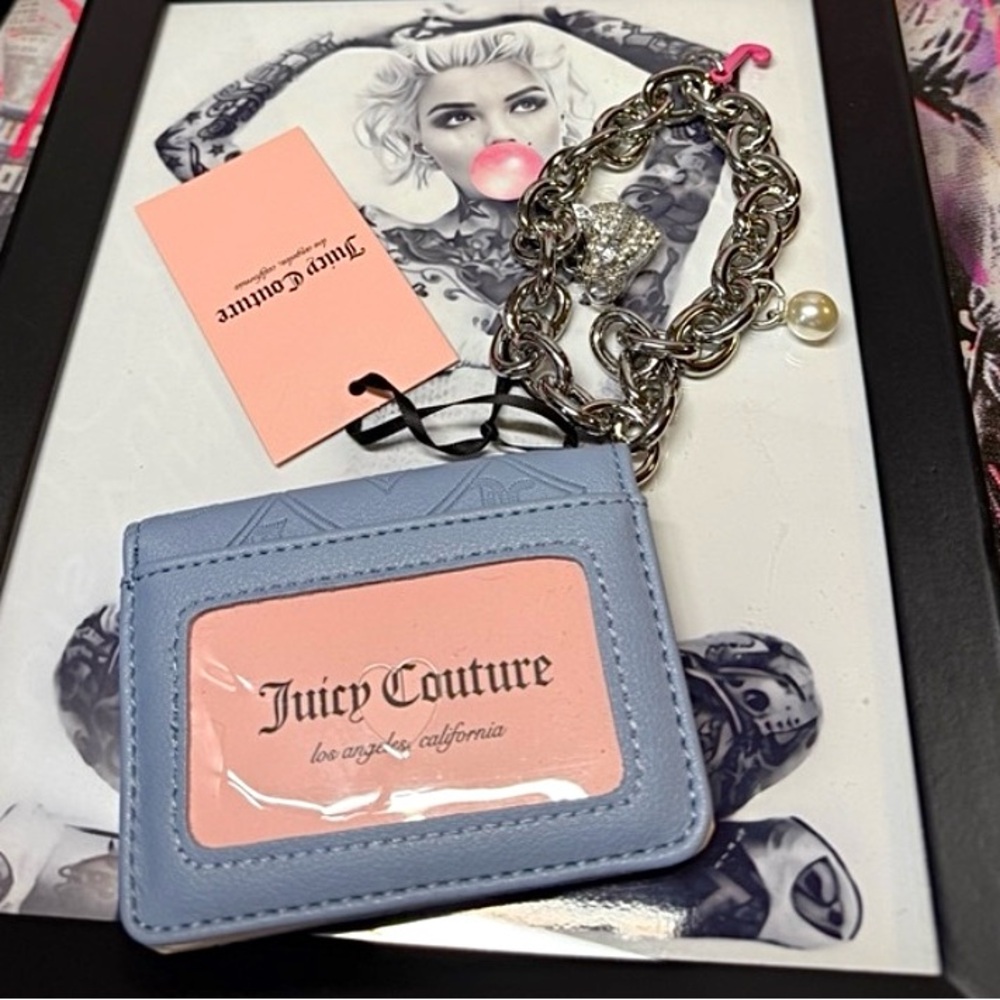 Juicy Couture 🩵💙 Dusty Blue Top Notch Card Holder W/ Chunky Charm Bracelet - Picture 2 of 6